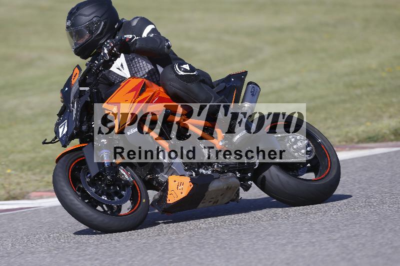 /07 09.04.2026 Cornu Master School ADR/Gruppe blau/71